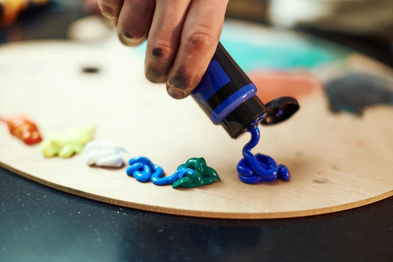 How to Start Painting with Acrylics: Tips for Absolute Beginners